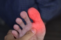 Causes of Sharp Pain in the Big Toe